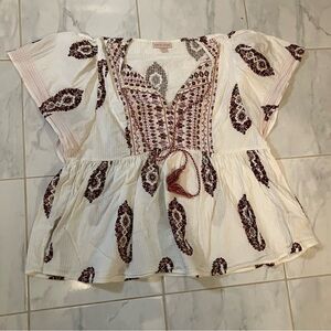 Knox Rose Bohemian White pink and Brown Women's Tunic blouse top. EUC